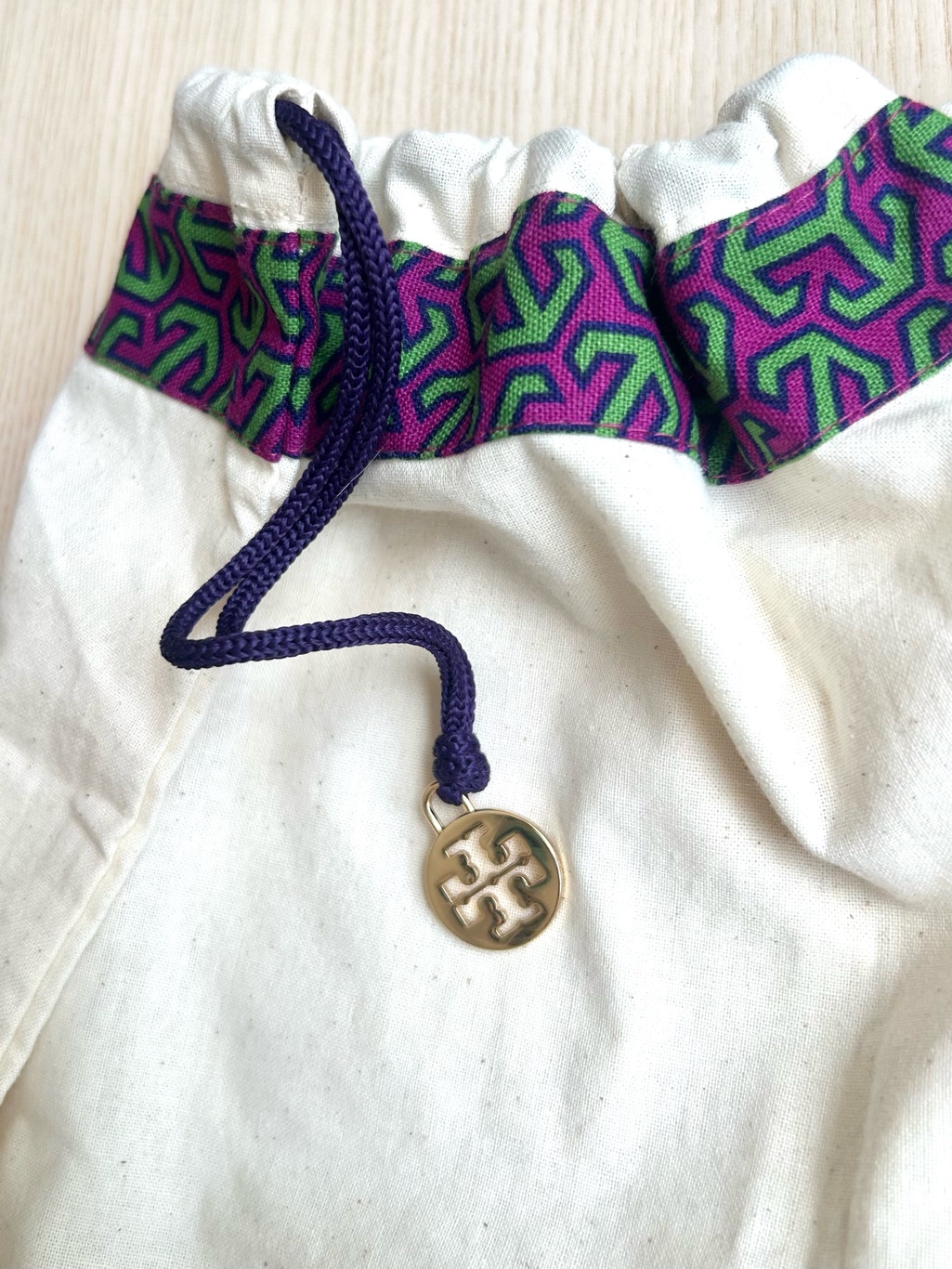 Tory Burch Duster Bag Gold Medallion